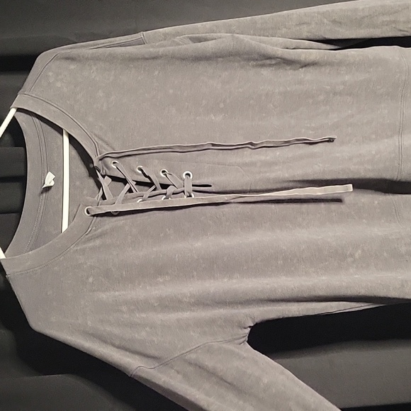 Mudd Jrs Large Distressed Front Tie Sweater Long Sleeve Top Gray Brown - Picture 4 of 9